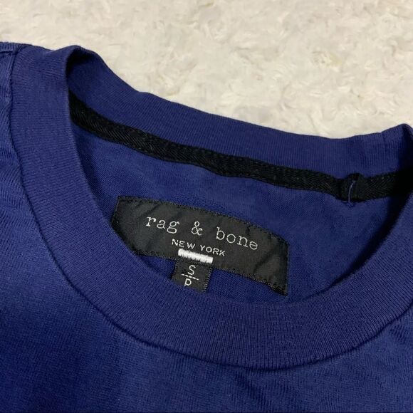 🚨 Rag & Bone Glitch Logo Cotton Tee - Picture 5 of 9